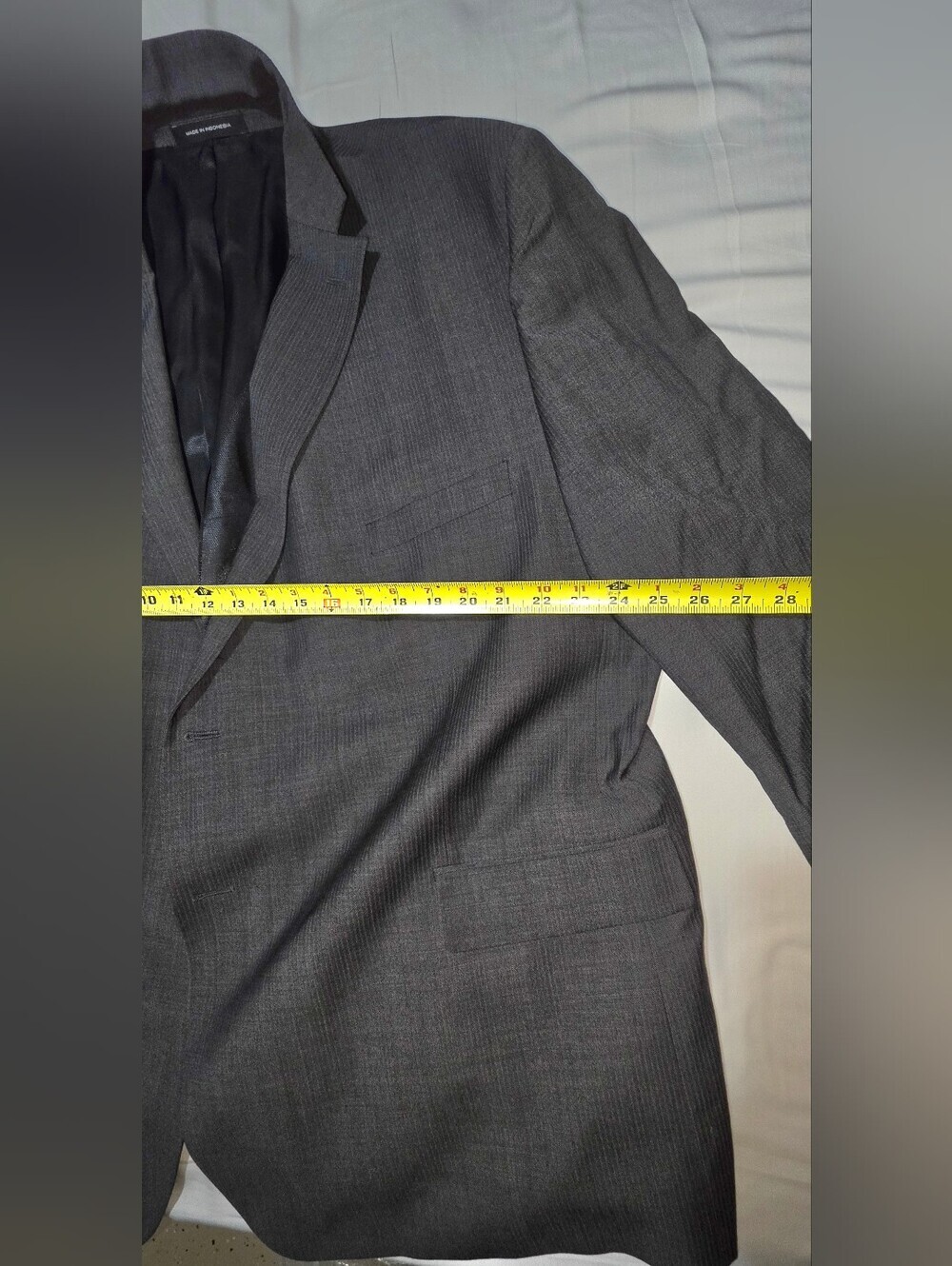 Kenneth Cole Grey 2 Piece Suit Size 50x26 - Picture 2 of 14
